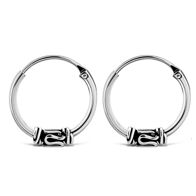 گوشواره نقره زنانه گیرا مدل سیاه قلم کد G682