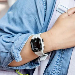 ساعت مچی دیجیتال کاسیو مدل Step Tracker کد WS-B1000-8BVDF