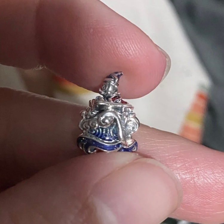 آویز نقره زنانه پاندورا مدل Mickey 65219