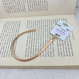 دستبند زنانه مدل هرینگبون ماری نفرتیتی کد B4642