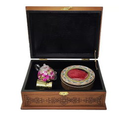 پک هدیه زعفران ستاره زعفرانیه مدل کتایون کد 06 وزن 30 گرم