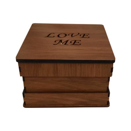 جعبه هدیه مدل LOVE ME کد 300