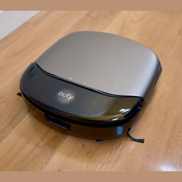 جارو رباتیک یوفی مدل Omni S1