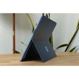 تبلت 13 اینچ مایکروسافت مدل Surface Pro 11-Snapdragon X Plus LCD ظرفیت 512 گیگابایت رم 16 گیگابایت