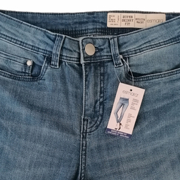 شلوار جین زنانه اسمارا مدل 10275360