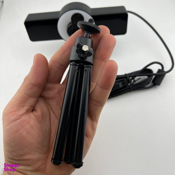 وب کم مدل F-02