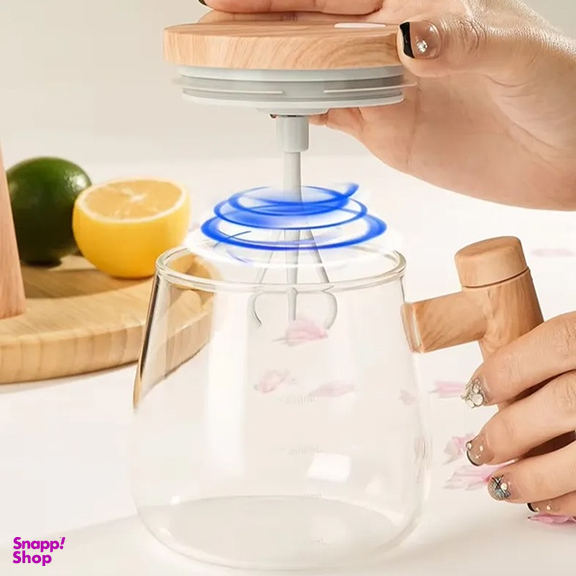 ماگ همزن دار مدل EM-CUP به همراه 2 عدد باتری نیم قلم