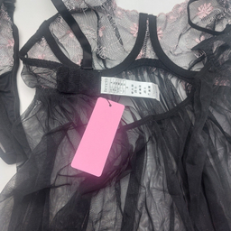 لباس خواب زنانه برتا مدل توری فنردار کد 2200BS