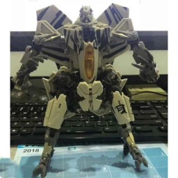 اکشن فیگور هاسبرو مدل تبدیل شوندگان Starscream 21