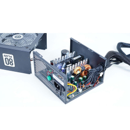 منبع تغذیه کامپیوتر تسکو مدل TP 1000GP