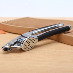 سیر له‌ کن جی فی نی مدل 01