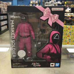 اکشن فیگور بندای مدل اسکوید گیم طرح Squid Game Mask Soldier
