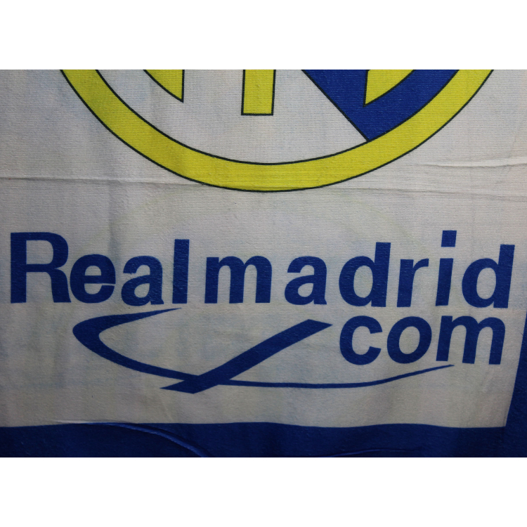 حوله استخری مدل باشگاه فوتبال طرح رئال مادرید کد 02 سایز 137×70 سانتی متر