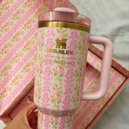 تراول ماگ استنلی مدل tumbler طرح گل جعبه کادویی ظرفیت 1180 میلی لیتر