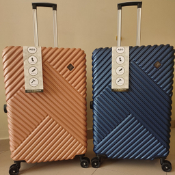 چمدان ام آر مدل h330 سایز بزرگ