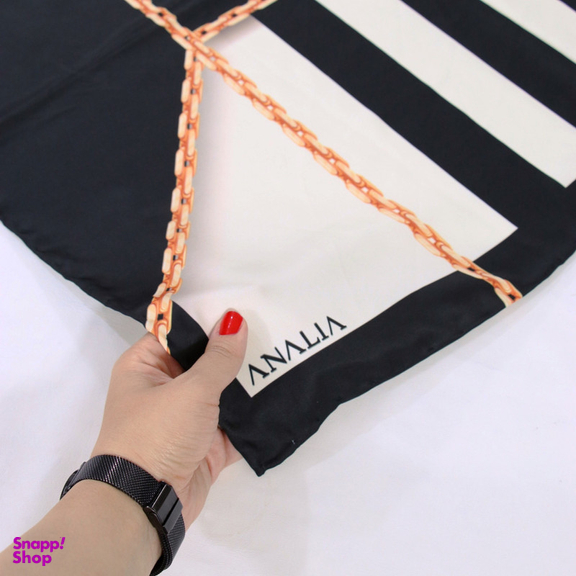 روسری زنانه آنالیا مدل ابریشم دست دوز طرح زنجیری کلاسیک کد ana-2821