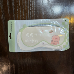 چشم بند خواب طرح فانتزی کد z14 به همراه کمپرس