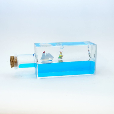 کشتی معلق مدل بادبان