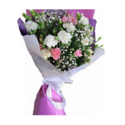 دسته گل طبیعی میخک و ژیپسیفولیا کد 01
