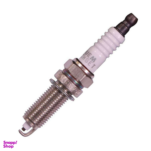 شمع خودرو اکیوم مدل یورو 4 کد A526