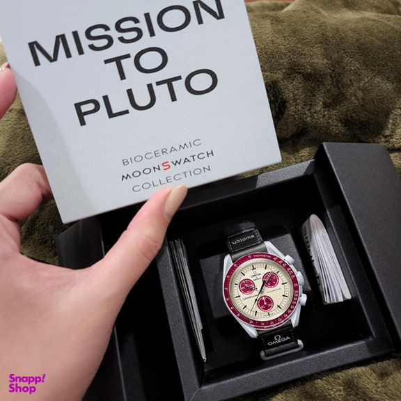 ساعت مچی عقربه ای مدل Pluto