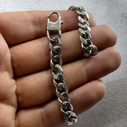 دستبند مردانه کارتیه مدل زنجیری کد 8587150