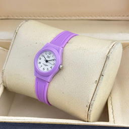 ساعت مچی عقربه ای زنانه کیو اند کیو مدل VQ87J004YPWP