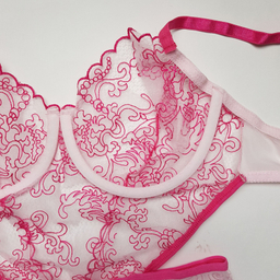 لباس خواب زنانه برتا مدل توری زنانه 2300OZM