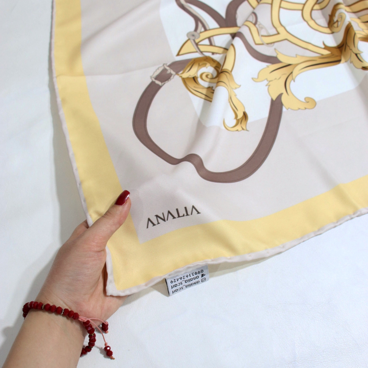 روسری ابریشم زنانه طرح هرمس کد ANA6055
