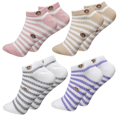 جوراب زنانه آکام کد A1 مجموعه 4 عددی