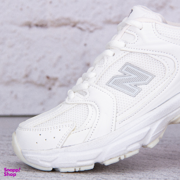 کفش ورزشی زنانه مدل نیوبالانس 530 کد 2347 رنگ سفید