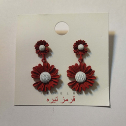 گوشواره زنانه مدل آویزی طرح گل بابونه