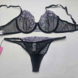 ست سوتین و شورت زنانه برتا کد 2020MY رنگ مشکی