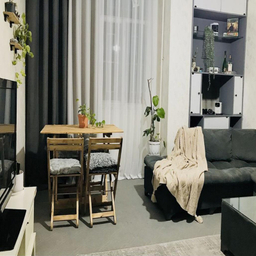 شال مبل و تخت شایسته مدل دیانا کد SM7 سایز 174×144 سانتی متر