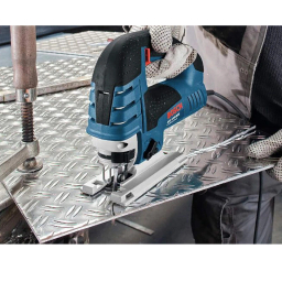 اره عمودبر بوش مدل GST 150 BCE