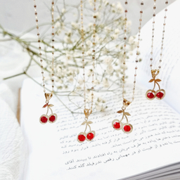 پلاک گردنبند زنانه طلا 18 عیار گوزن طرح گیلاس کد 74BK