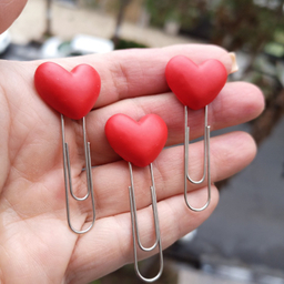 گیره کاغذ مدل قلب بزرگ کد 1 بسته 12 عددی
