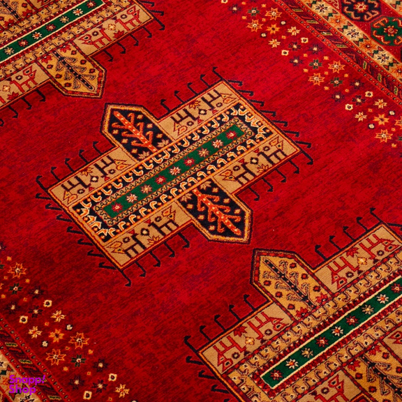 فرش ماشینی بزرگمهر طرح بلوچی لاکی 700 شانه کد 78105 رنگ شرابی