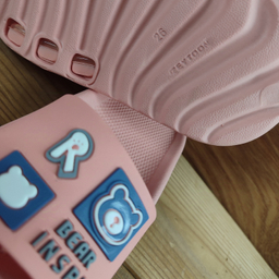 دمپایی بچگانه زیتون مدل الیت رنگ گلبهی