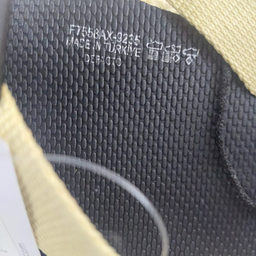 دمپایی لاانگشتی زنانه دفکتو مدل Goldern Crypro