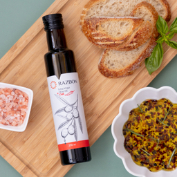 روغن زیتون فرابکر حاوی عصاره طبیعی چیلی رزبن حجم 250 میلی لیتر