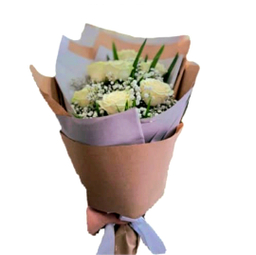 دسته گل طبیعی رز و ژیپسیفولیا کد 7