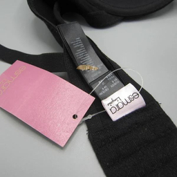 سوتین زنانه اسمارا کد 382 رنگ مشکی