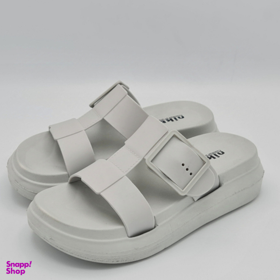 صندل زنانه نیکتا مدل سگک دار کد 503 رنگ خاکستری