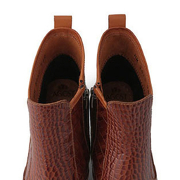 بوت زنانه چرم آگوست مدل 117002 CROCO B