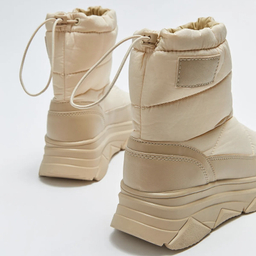 نیم بوت زنانه ال سی وایکیکی مدل ترمال پلاس ضد آب