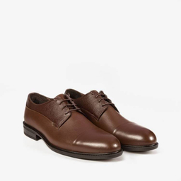 کفش دربی چرم مردانه مونو کد J5500-091 رنگ قهوه ای تیره