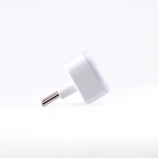 مبدل برق 3 به 2 انکر مدل FL-124