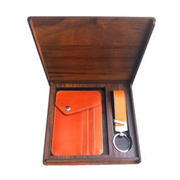 ست هدیه 2 تکه چرم طبیعی مدل sarvakcharm کد 3203