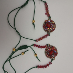 دستبند دخترانه طرح دانه انار یلدایی کد 31304 بسته ۲ عددی